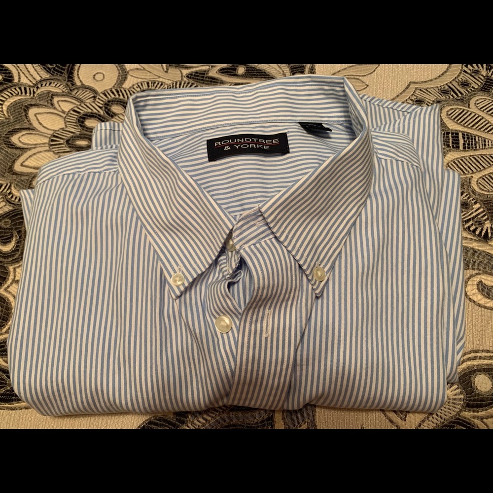 DONATED Men’s Roundtree & Yorke Oxford dress shirt - Picture 5 of 5